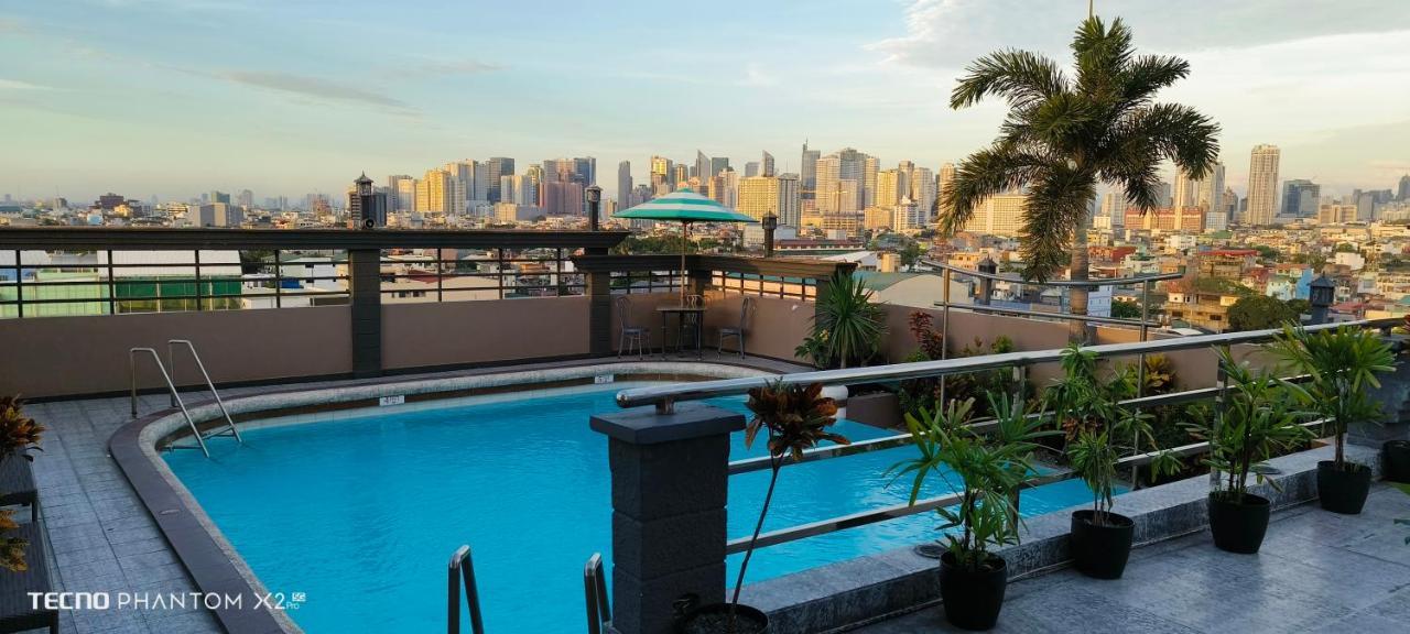 פאסאי Urban Travellers Hotel מראה חיצוני תמונה