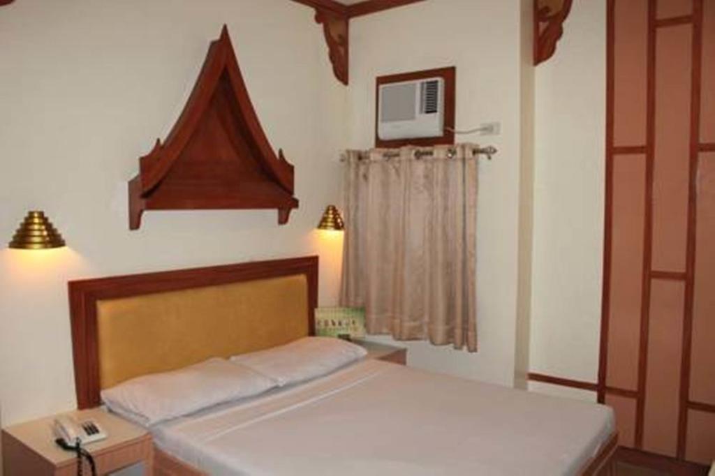 פאסאי Urban Travellers Hotel מראה חיצוני תמונה