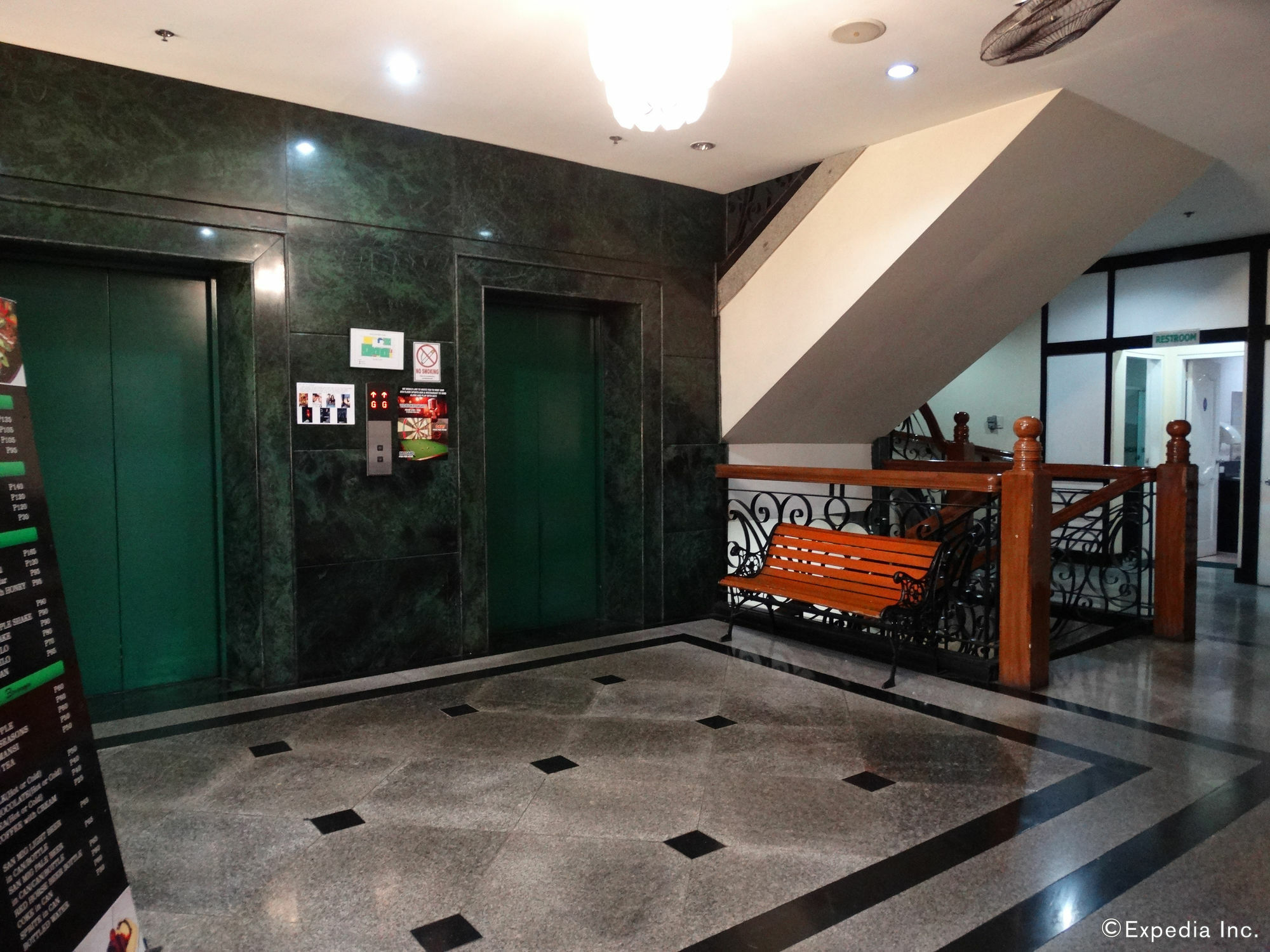 פאסאי Urban Travellers Hotel מראה חיצוני תמונה